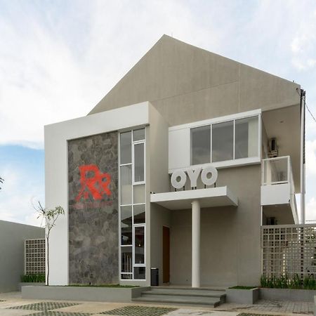 Oyo 367 Ridha Residence Μπαντούνγκ Εξωτερικό φωτογραφία