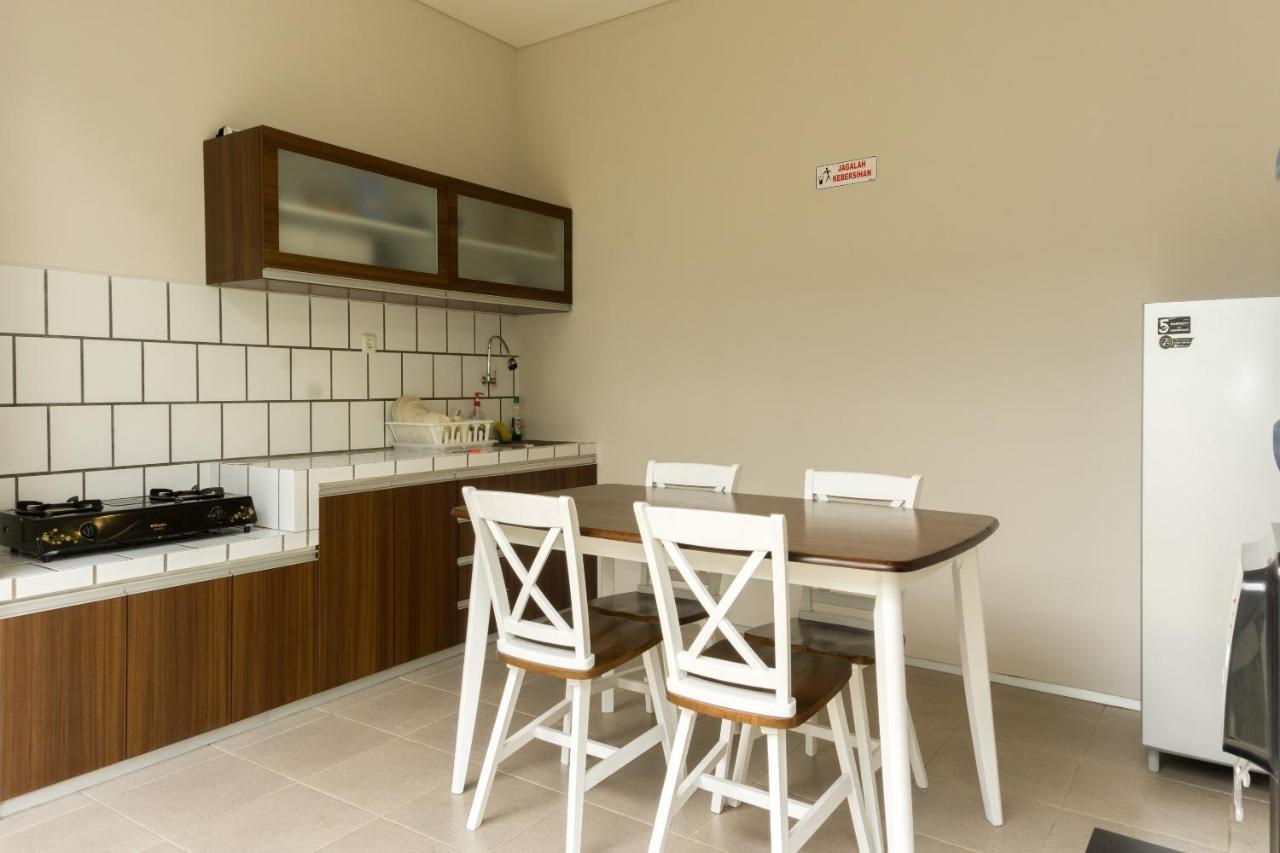 Oyo 367 Ridha Residence Μπαντούνγκ Εξωτερικό φωτογραφία